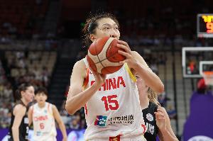 韩旭转发篮协声明：请不要让谣言和恶意揣测去伤害为女篮努力的人