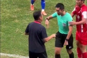 马宁全运会激情出红牌，云南主帅拉都拉不住😂