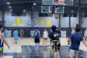 😍张茹是目前女篮里最漂亮的运动员！！不接受反驳~